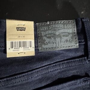 Levi’s 711 women’s skinny jeans dark blue 28x30 NEW Levi Levis